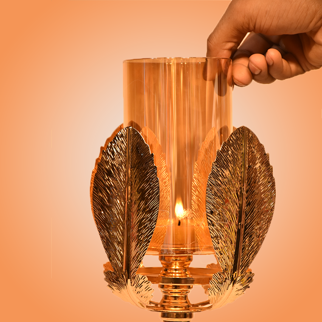 4-Leaf Candle Lamp